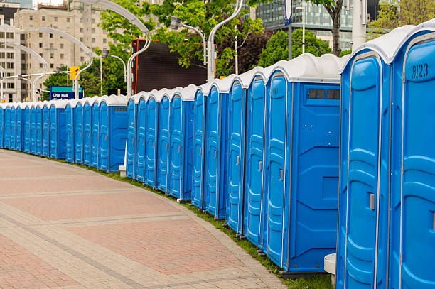 Best VIP or Luxury Restroom Trailers  in Port Morris, NJ